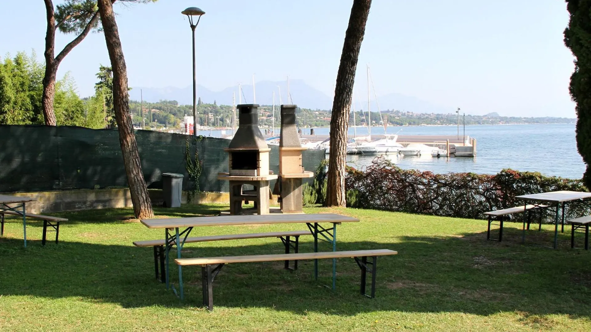 Holiday Home Front Lake Resort Le Corti Del Lago-4 By Interhome Monte 0*,